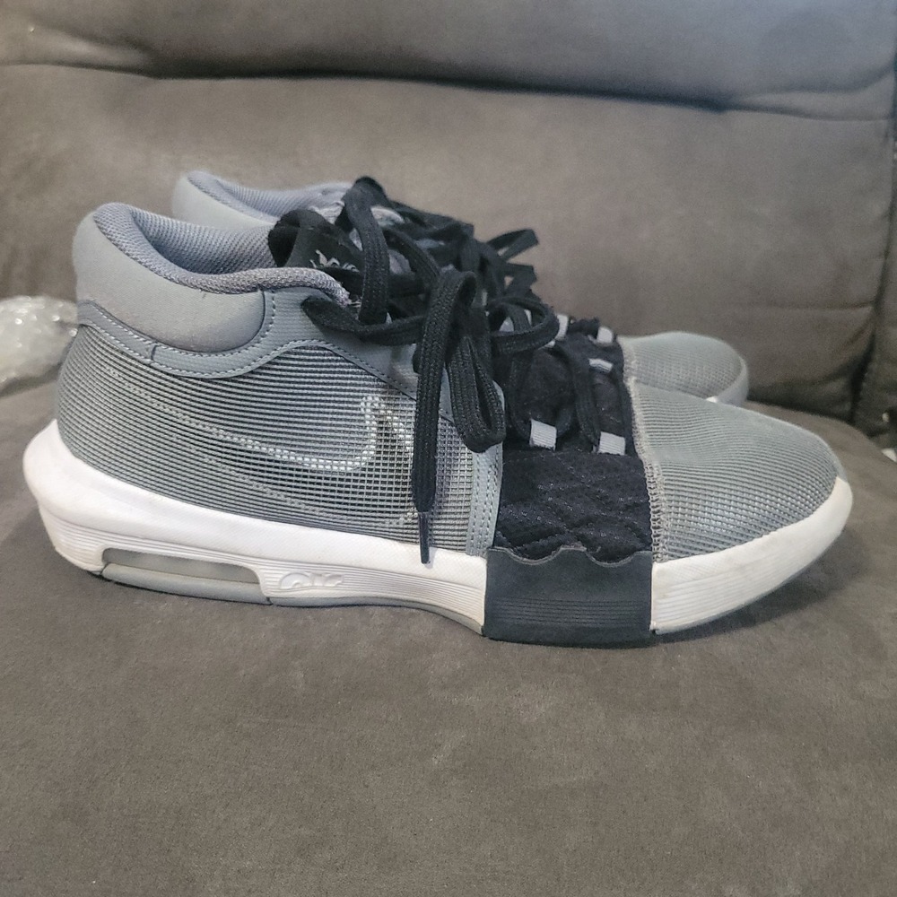 Nike Men's LeBron Witness 12 Gray White Black Athletic Basketball Shoes Sneakers